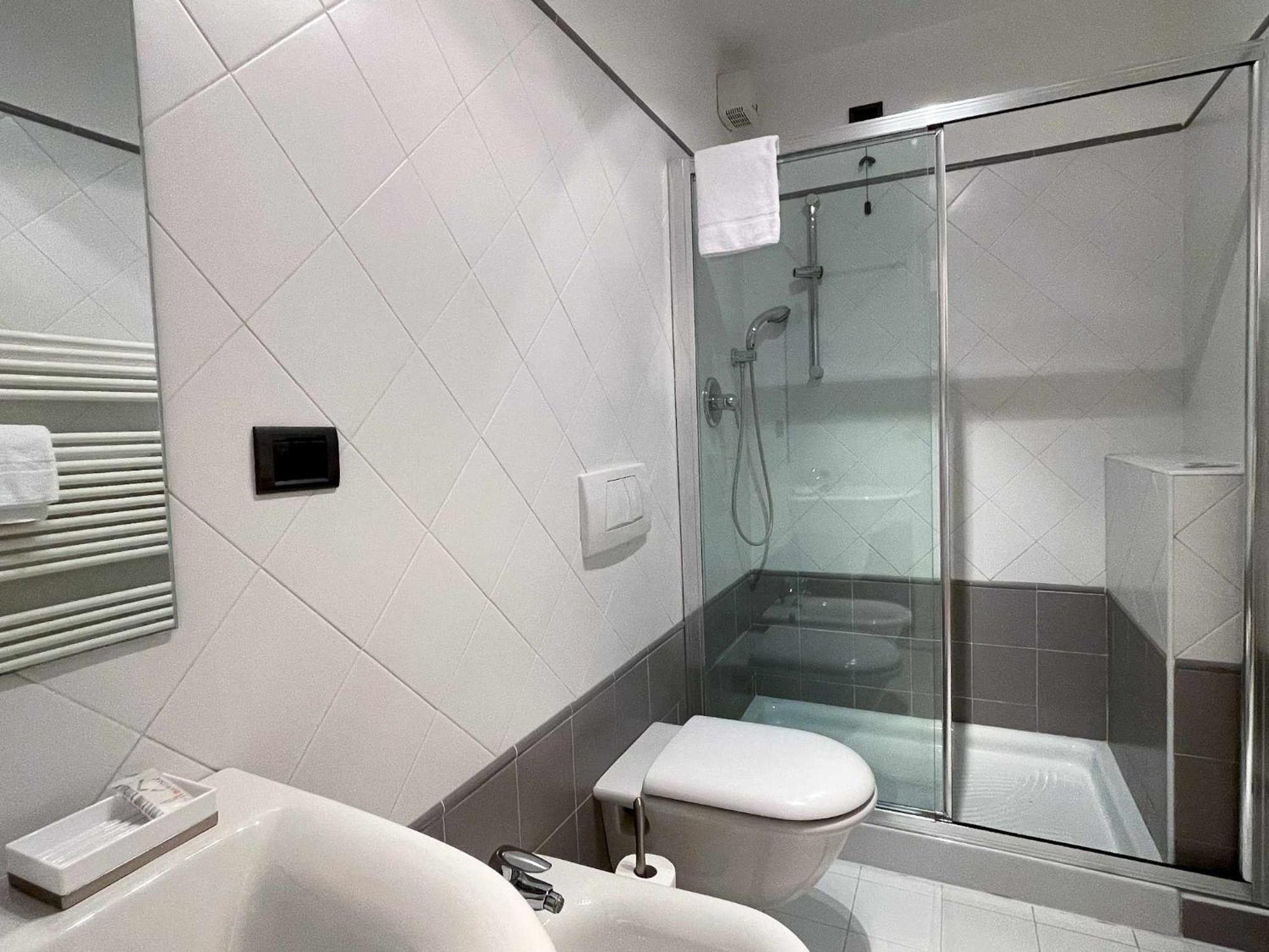 Plinio Center Town Apartment بيلاجيو المظهر الخارجي الصورة